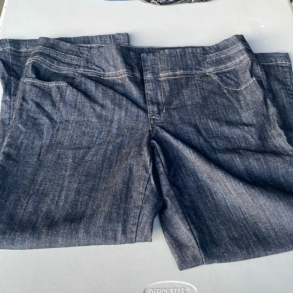 Maurice’s wide leg - 18 short - dark denim